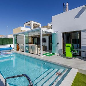 Luxe Villa Met Verwarmd Zwembad